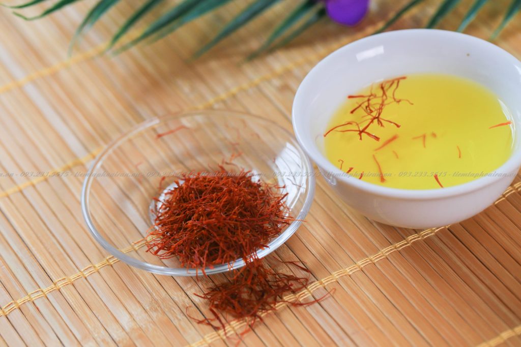 Tìm hiểu về gia vị vàng Saffron: "Vàng đỏ" của thế giới gia vị